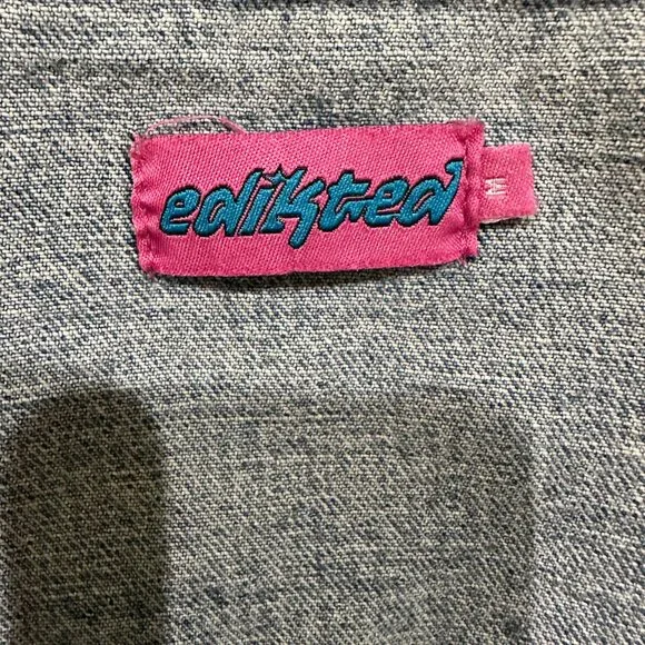 Edikted Cropped Denim Jacket & Malia Printed Wide Leg Jeans Streetwear - Picture 6 of 16